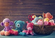 How to Crochet Amigurumi Animals for Beginners – 7 Basic Tips Amigurumi toy animals next to a basket